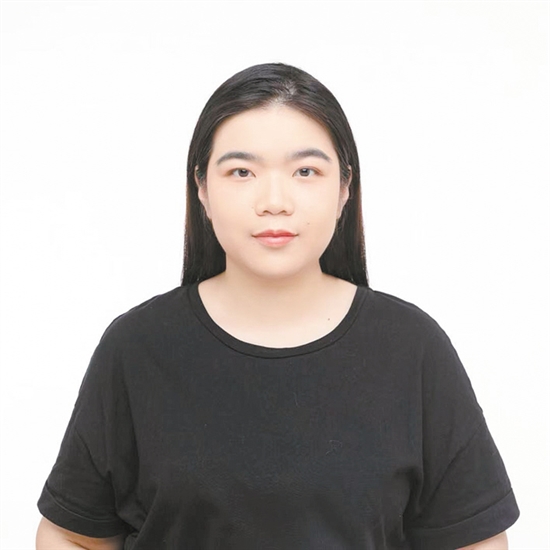 龍溪湖講堂學員、江海廣場總經(jīng)理趙見文