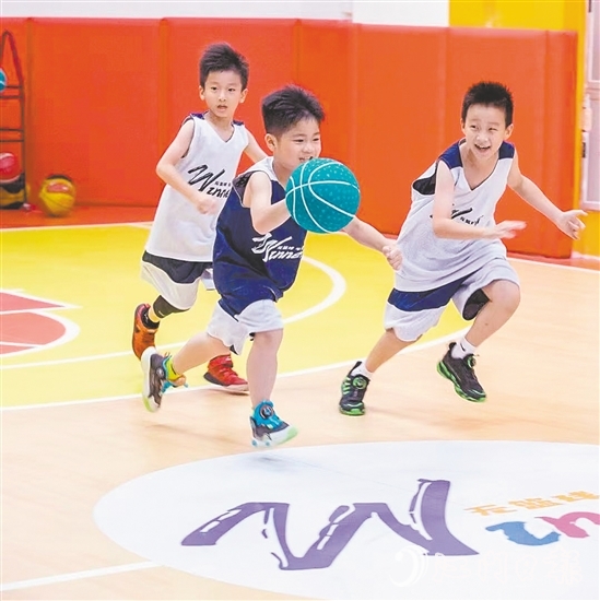 家長注重培養(yǎng)孩子的運(yùn)動(dòng)愛好。