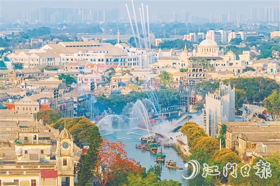 “五一”假期，赤坎華僑古鎮(zhèn)將結合騎樓、碉樓以及臨江、游船及演藝特色舉辦“赤坎有咖味”活動。