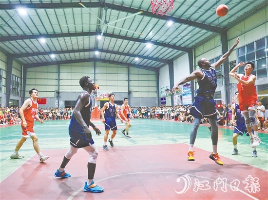 國(guó)際外援首秀，贏得滿堂喝彩。