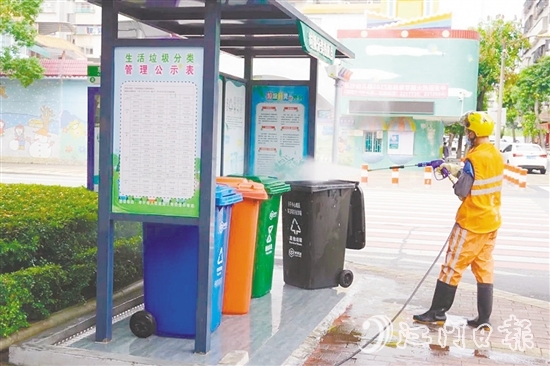 開平市多維度開展滅蚊防蚊專項行動。