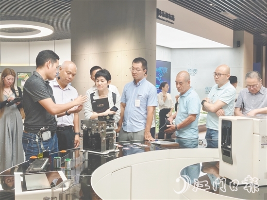 根據(jù)企業(yè)需求，江海區(qū)企業(yè)發(fā)展服務(wù)中心協(xié)助企業(yè)供應(yīng)商來江海考察。