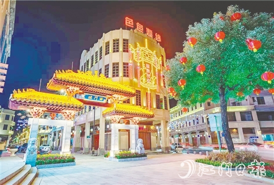 臺城西門圩充滿了濃郁的僑鄉(xiāng)風(fēng)情，這里的建筑融合了中西方特色。