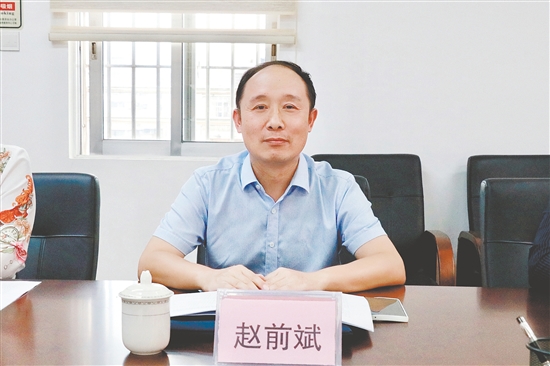 市統(tǒng)計(jì)局二級調(diào)研員趙前斌