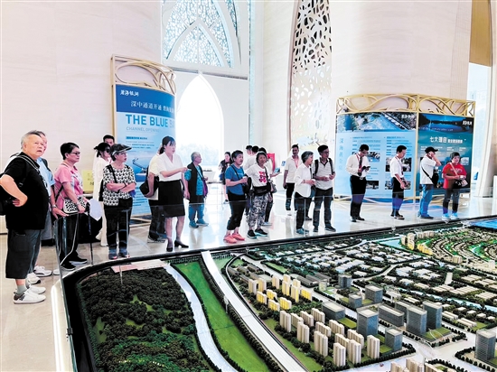 近年來，不少境外人士回江門看房、買房置業(yè)。