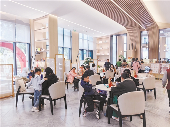 高品質(zhì)項目成交推動1月一手住宅成交均價同比略有增長。