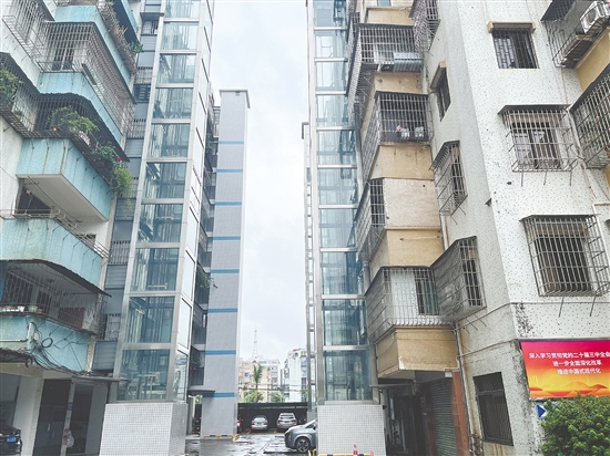 加裝電梯的二手住房受到不少購(gòu)房者青睞。