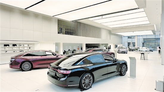 用戶中心可以展示更多車型。